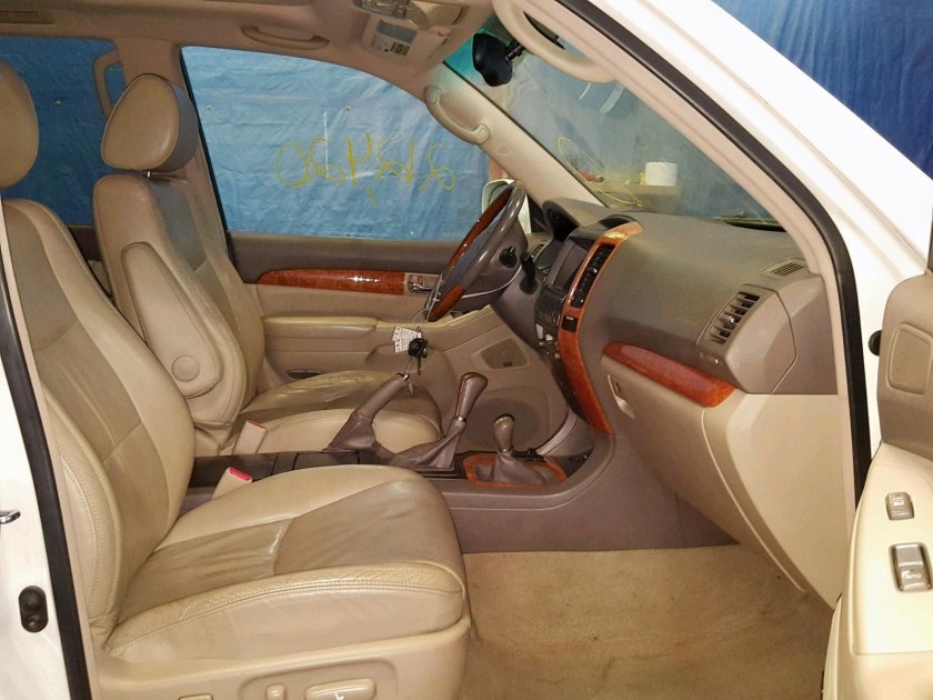 Lexus GX 2006 салон