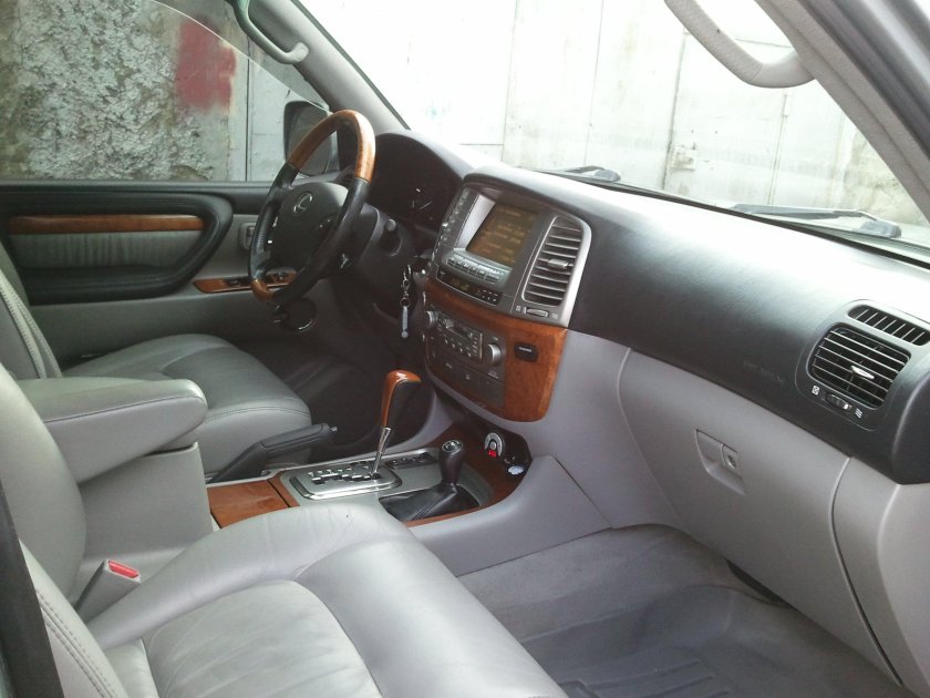 Lexus lx470 1996