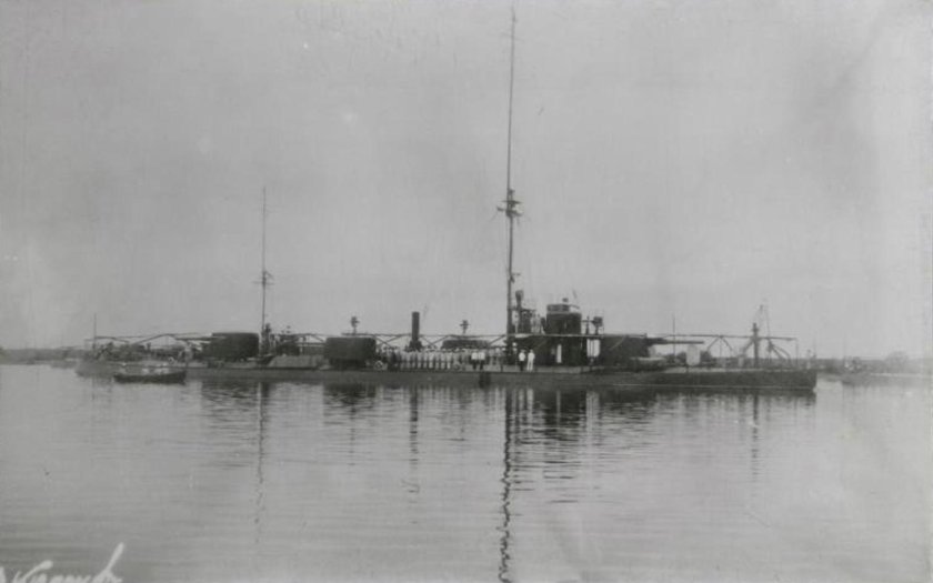 Канонерская лодка красное Знамя