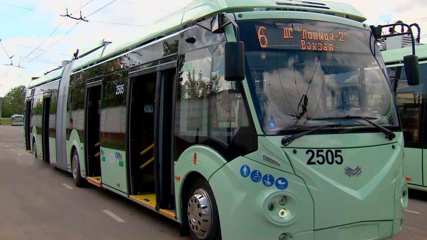 Троллейбус с автономным ходом Белкоммунмаш