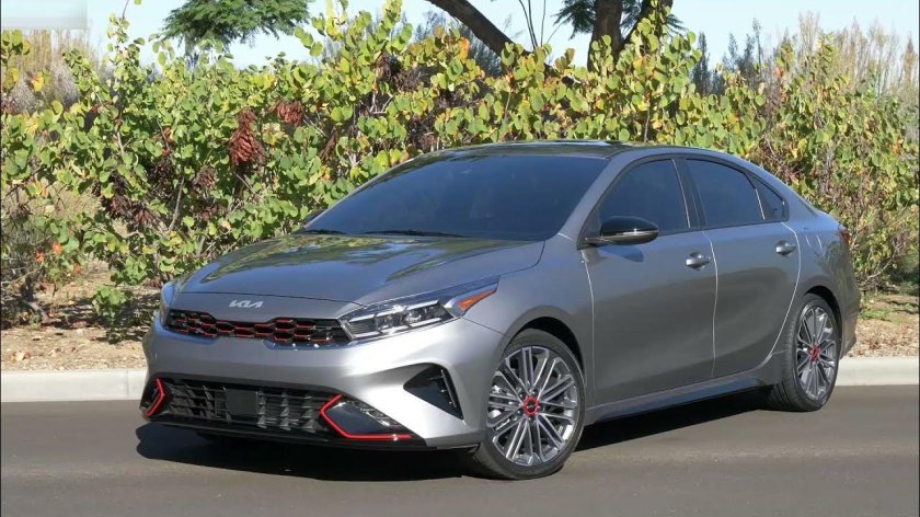Kia Cerato 2022 gt