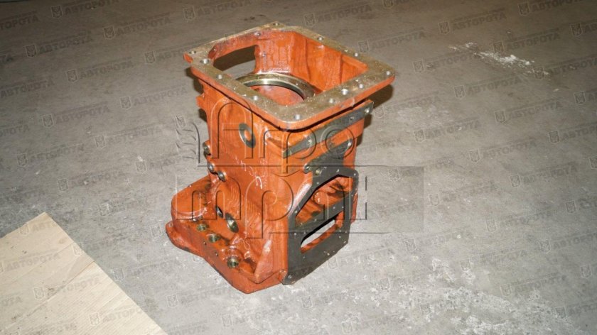 70-1601015-04 Корпус МТЗ-82п 92п сцепления усиленный под реверс-редуктор