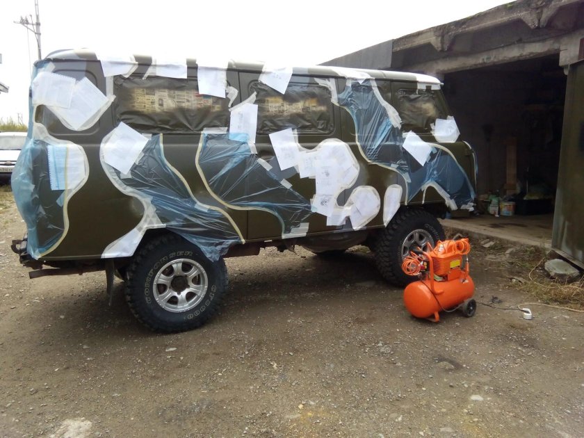 УАЗ Буханка камуфляж пиксель