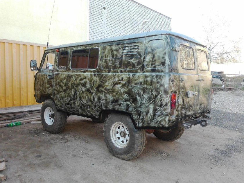 Камуфляж на УАЗ 452