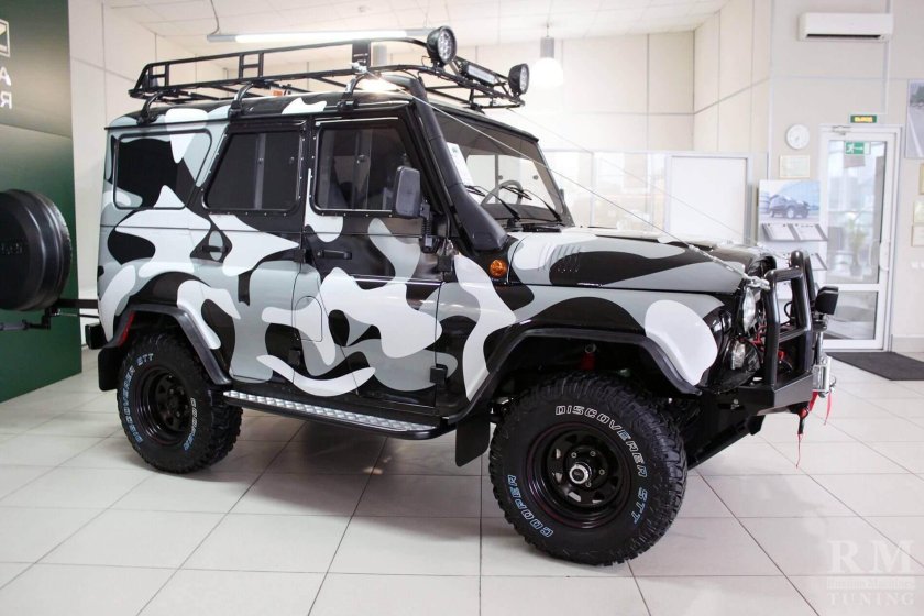 УАЗ-469 внедорожник камуфляжный