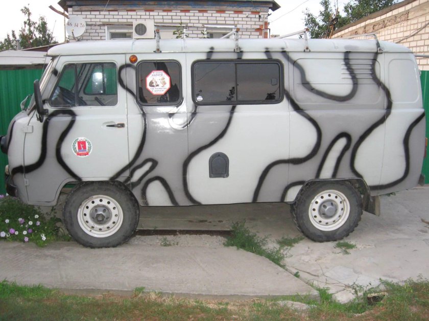 УАЗ 3909 2002