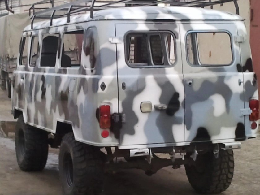 Шины для УАЗ 2206