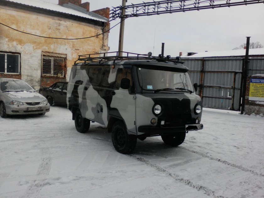 УАЗ Буханка серая