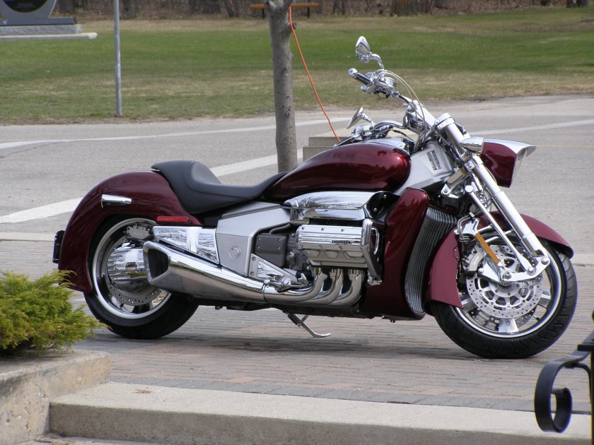 Мотоцикл Хонда Валькирия