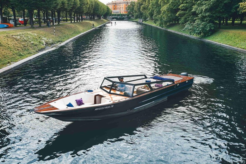 Blueberry катер