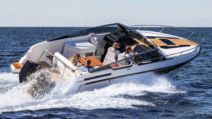 Катер Флиппер 900