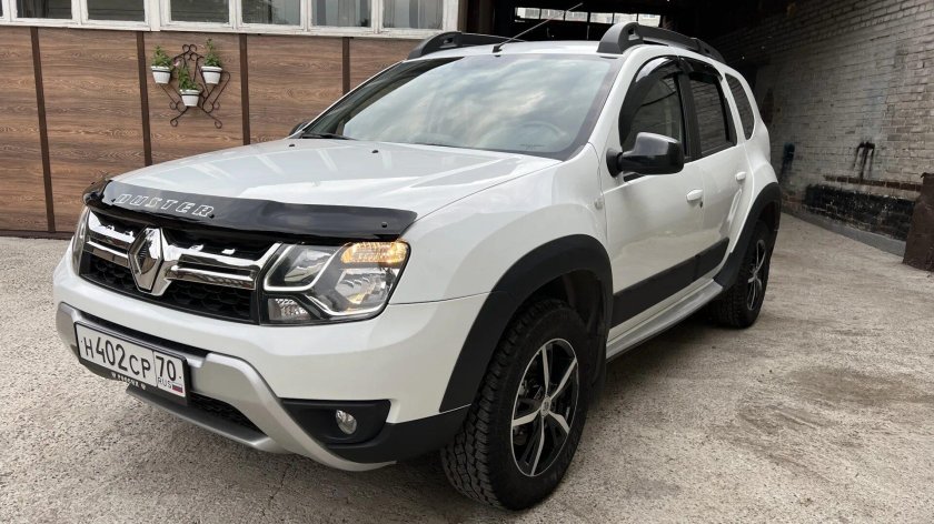 Рено Дастер адвентуре