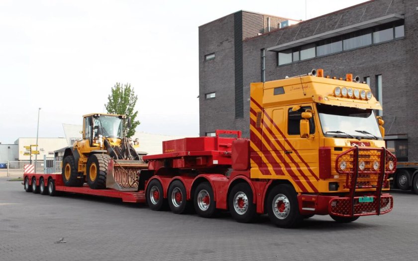 Scania 10x4 тягач