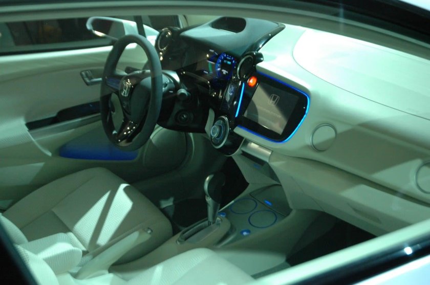 Honda Insight 2008 салон