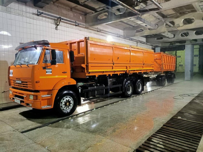 КАМАЗ 6520 сельхозник