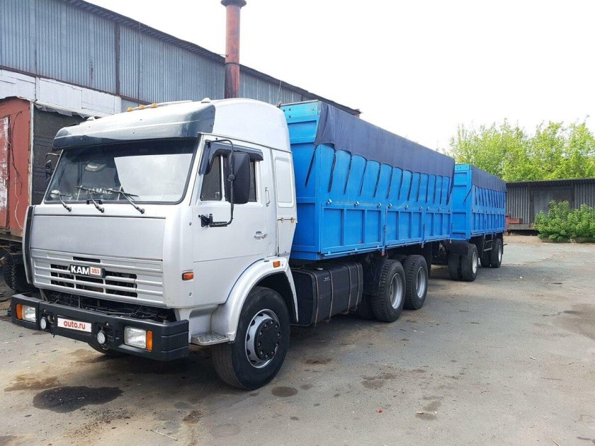 КАМАЗ 6520 зерновоз мамонт