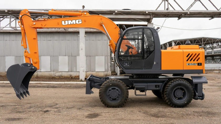 Экскаватор UMG e185w