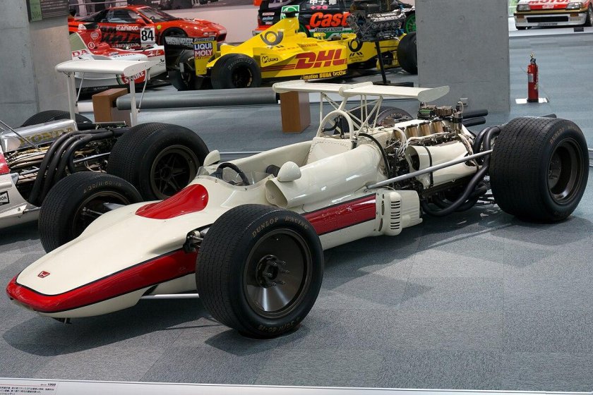 Honda ra302