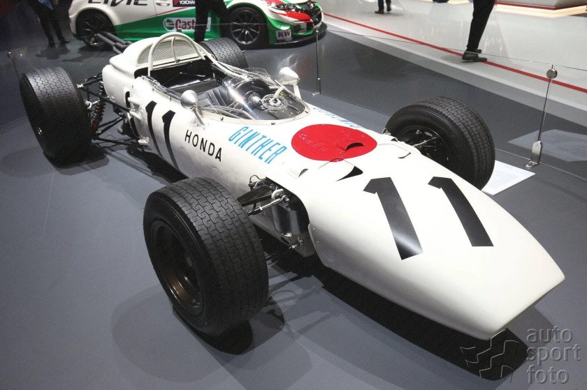 Honda f1 ra272