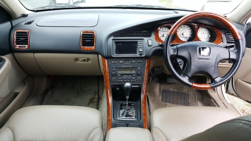 Honda inspire 2002 салон