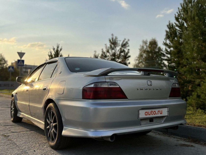 Хонда Инспаер 2001