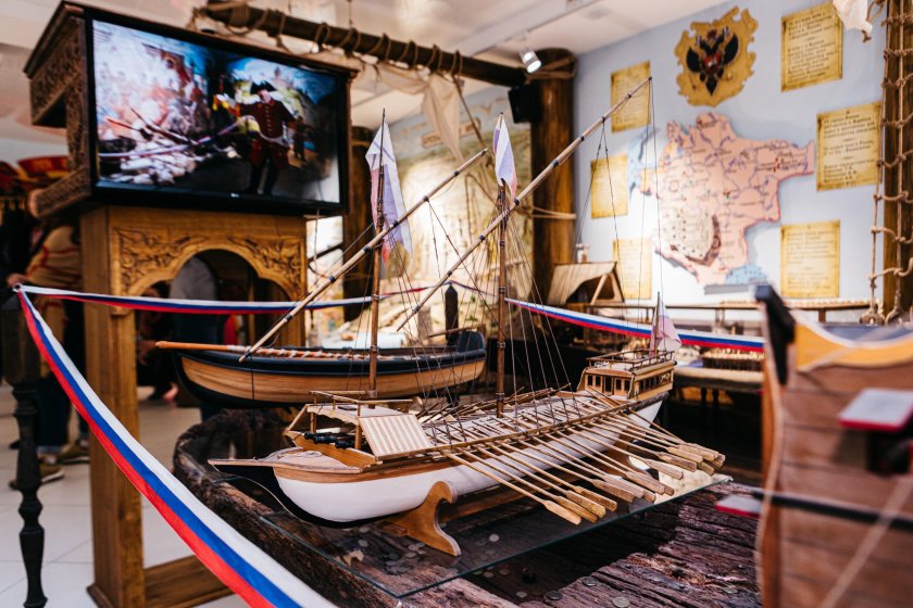 Петровские корабли Воронеж