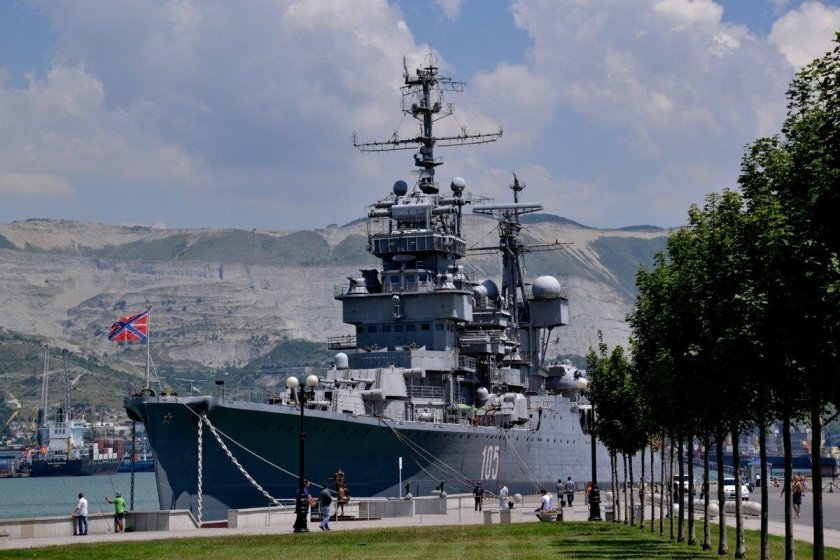 Новороссийск корабль музей Михаил Кутузов