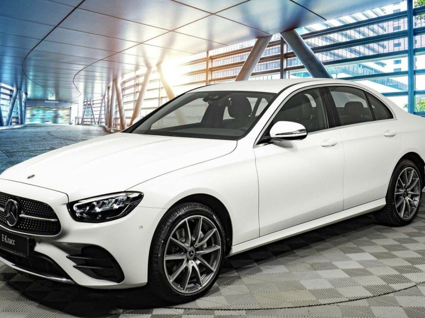 Мерседес-Бенц v 220 d 4matic