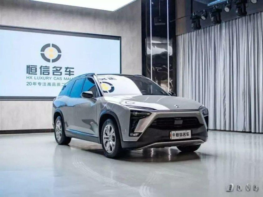 Nio es8 2022