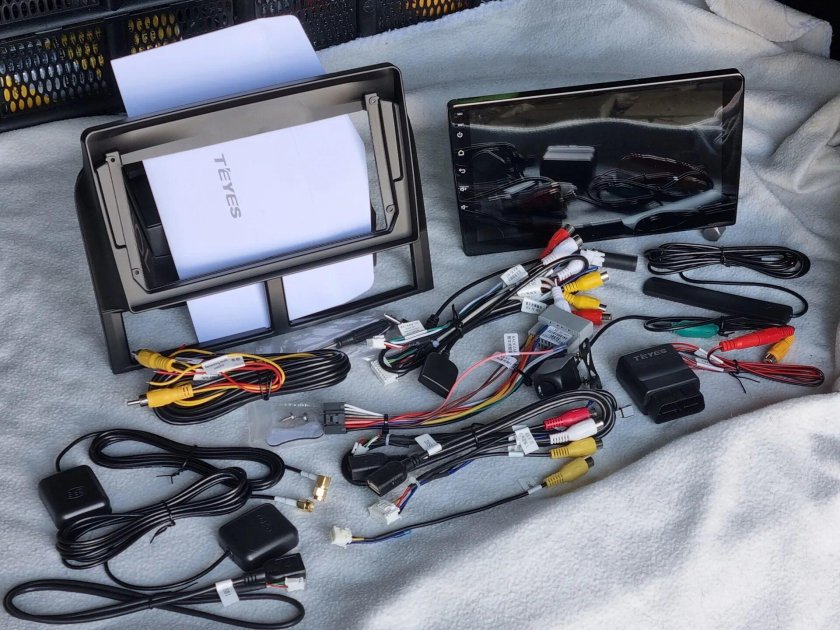 Магнитола Teyes