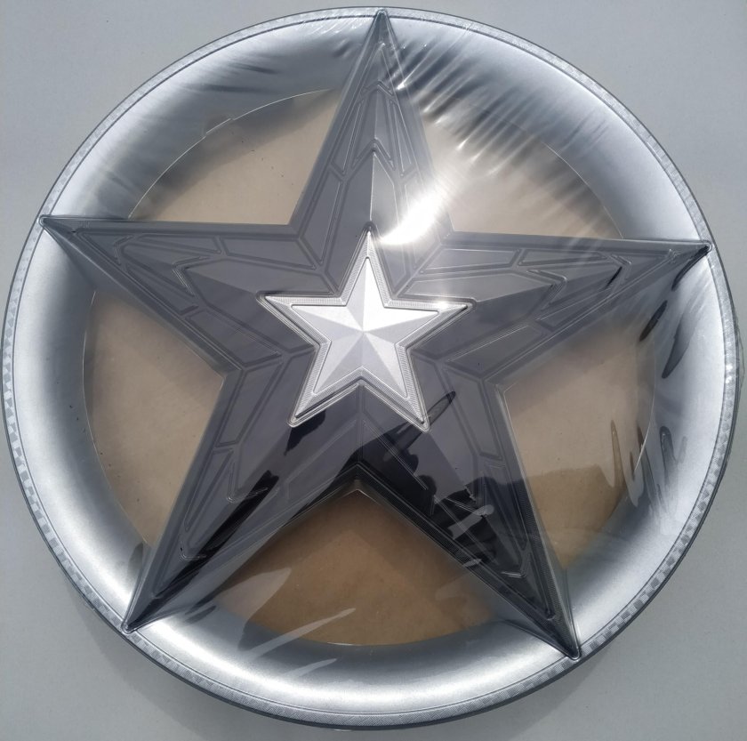 Колпак со звездами