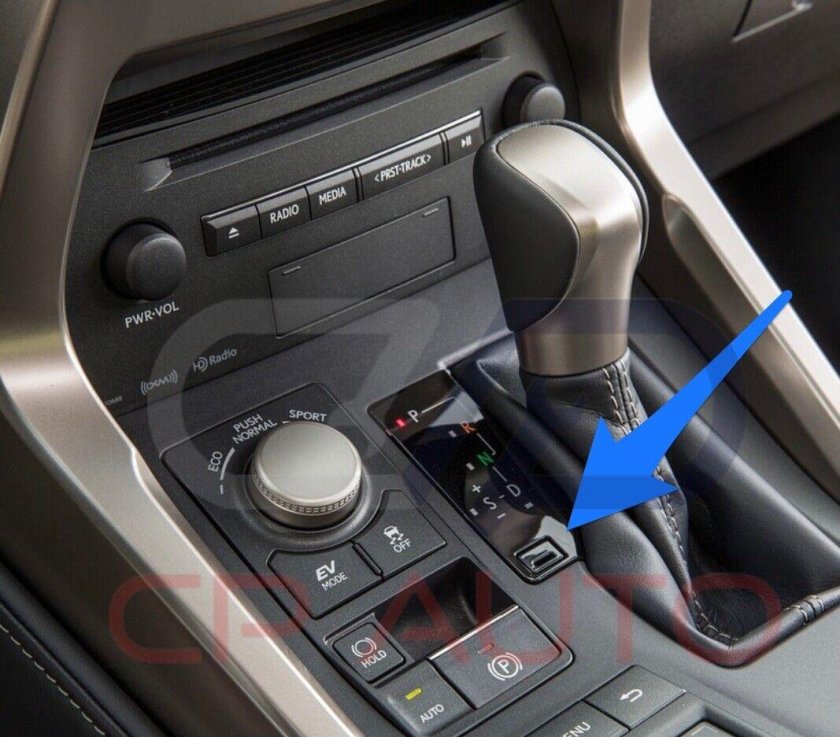 Lexus NX 300 рукоятка рычага
