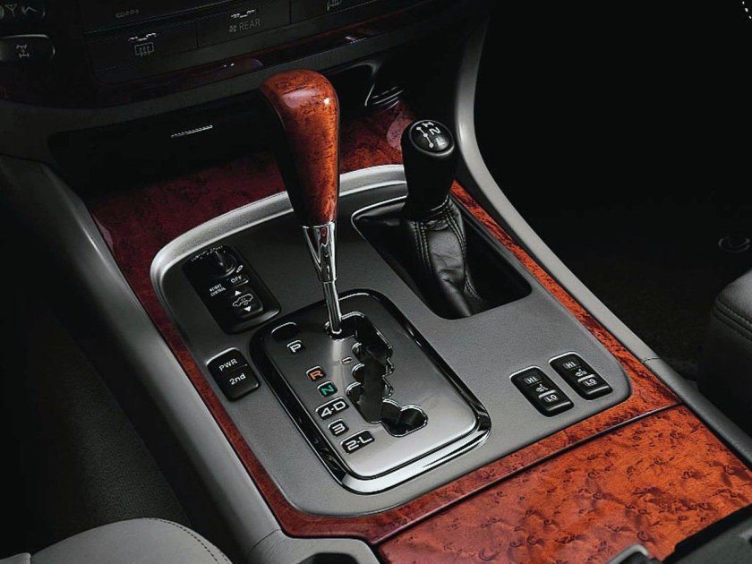 Рычаг коробки передач Лексус lx570