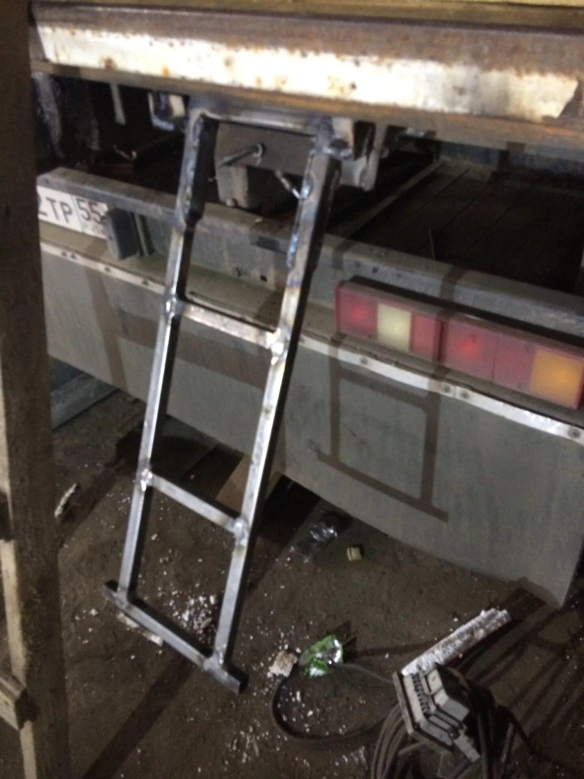 Ступенька КАМАЗ 4308