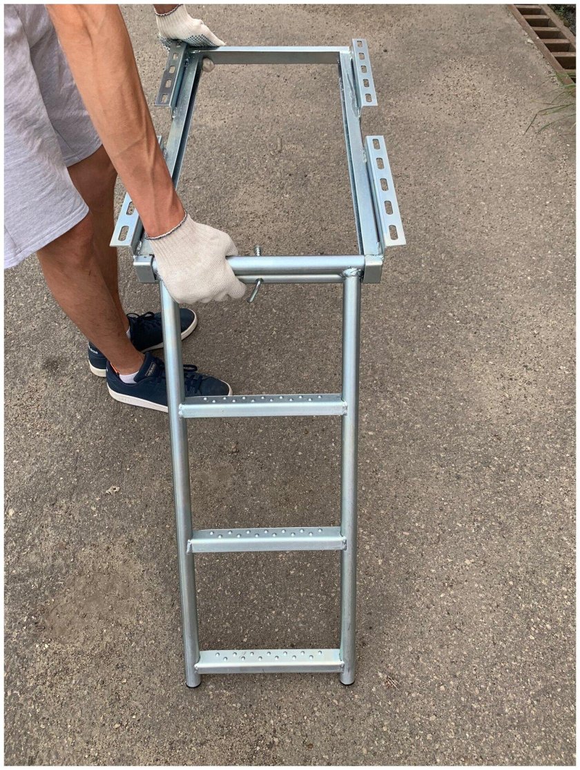 Лестница для фургона выдвижная