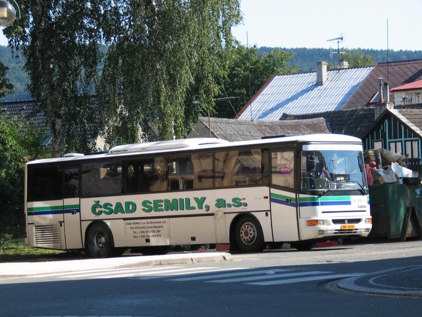 Кароса автобус междугородный