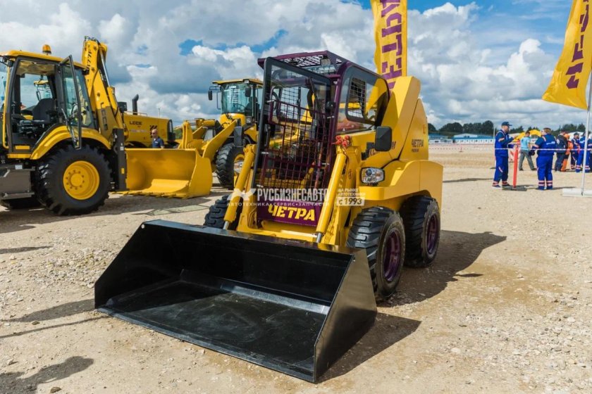 Мини погрузчик четра мксм 1000а