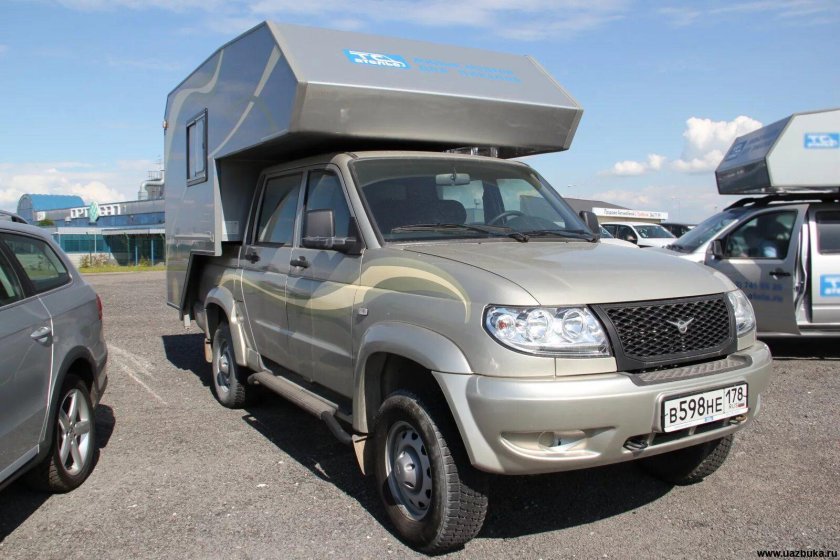УАЗ Патриот пикап кемпер