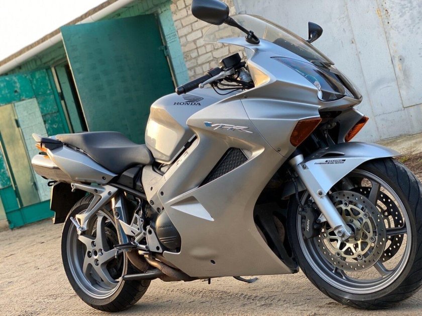 Honda VFR 800 2006
