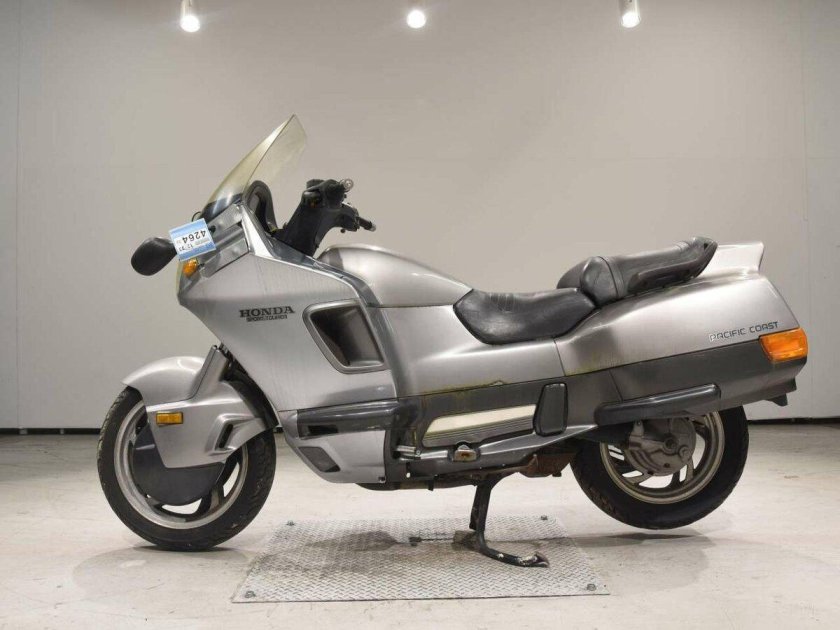 Хонда Пацифик Коаст 800