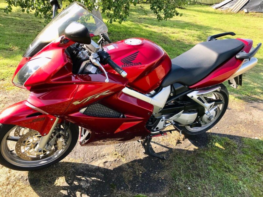 Honda VFR 800 2006