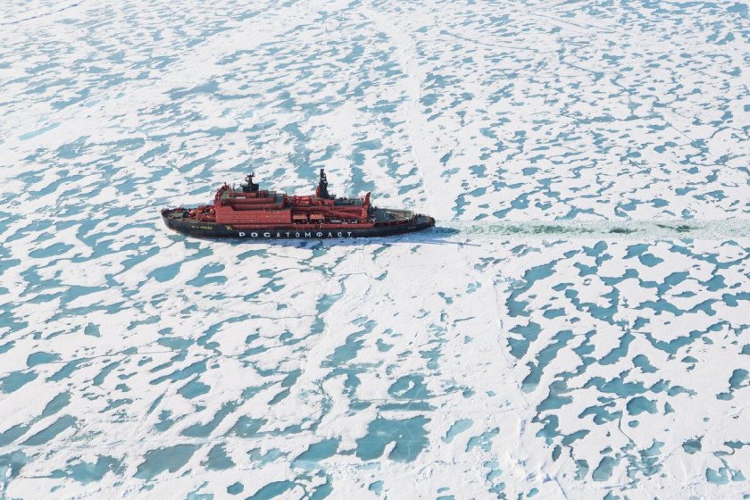 Атомный ледокол Северный полюс