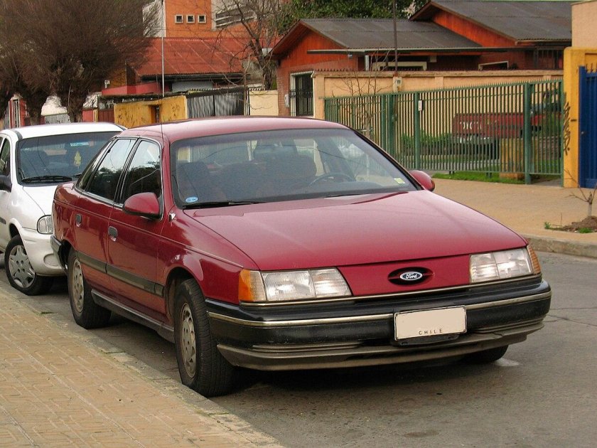 Ford Taurus 1989