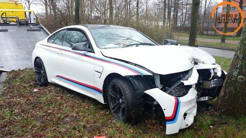 BMW m4 crash