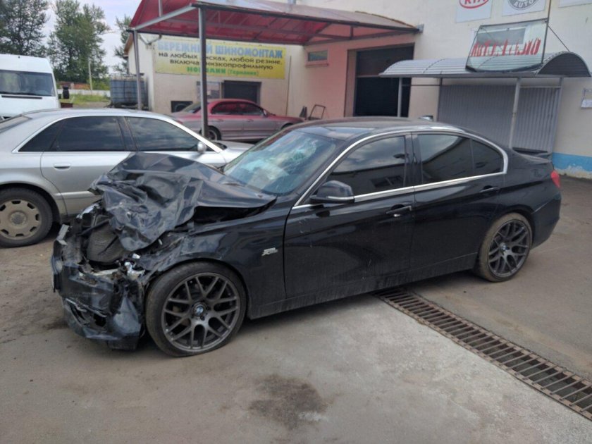 BMW f30 битая