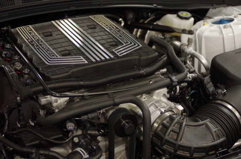 Двигатель Шевроле Камаро 6.2