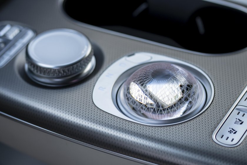 Genesis gv60 Interior