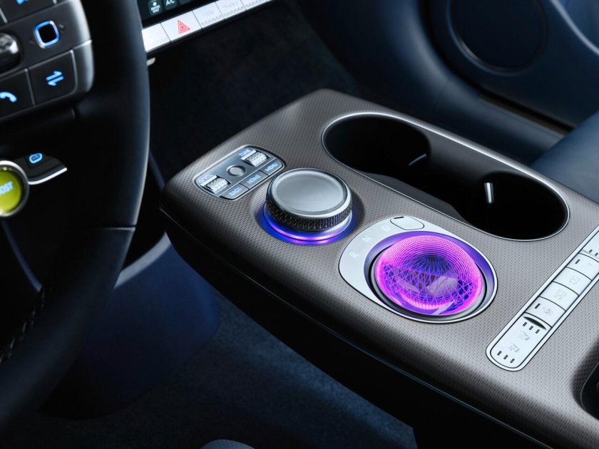 Дженезис gv60