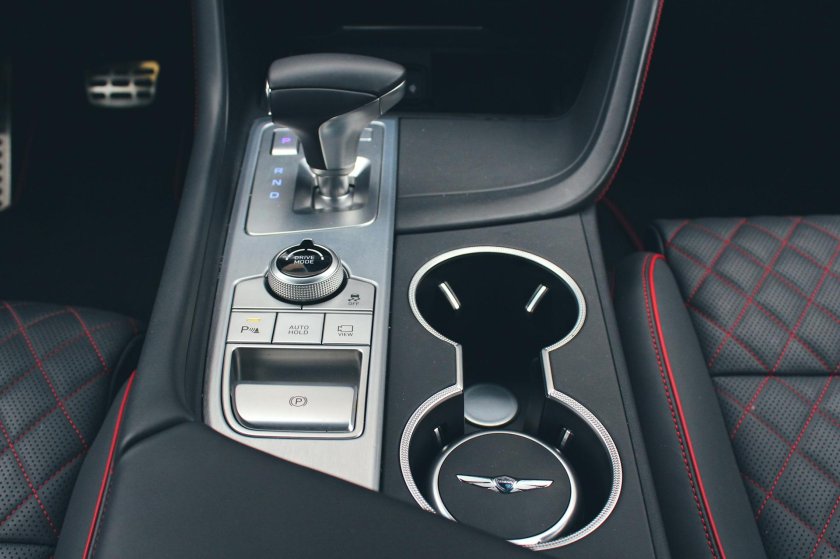 Genesis g70 АКПП