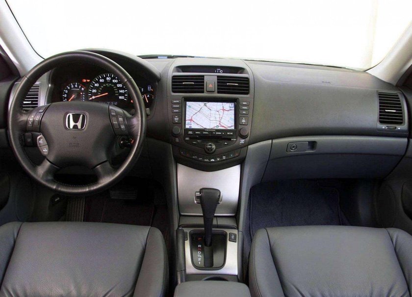 Honda Accord 7 2003